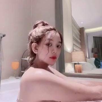 Bam Ssiprpa Nude Bathtub Teasing Video Leaked